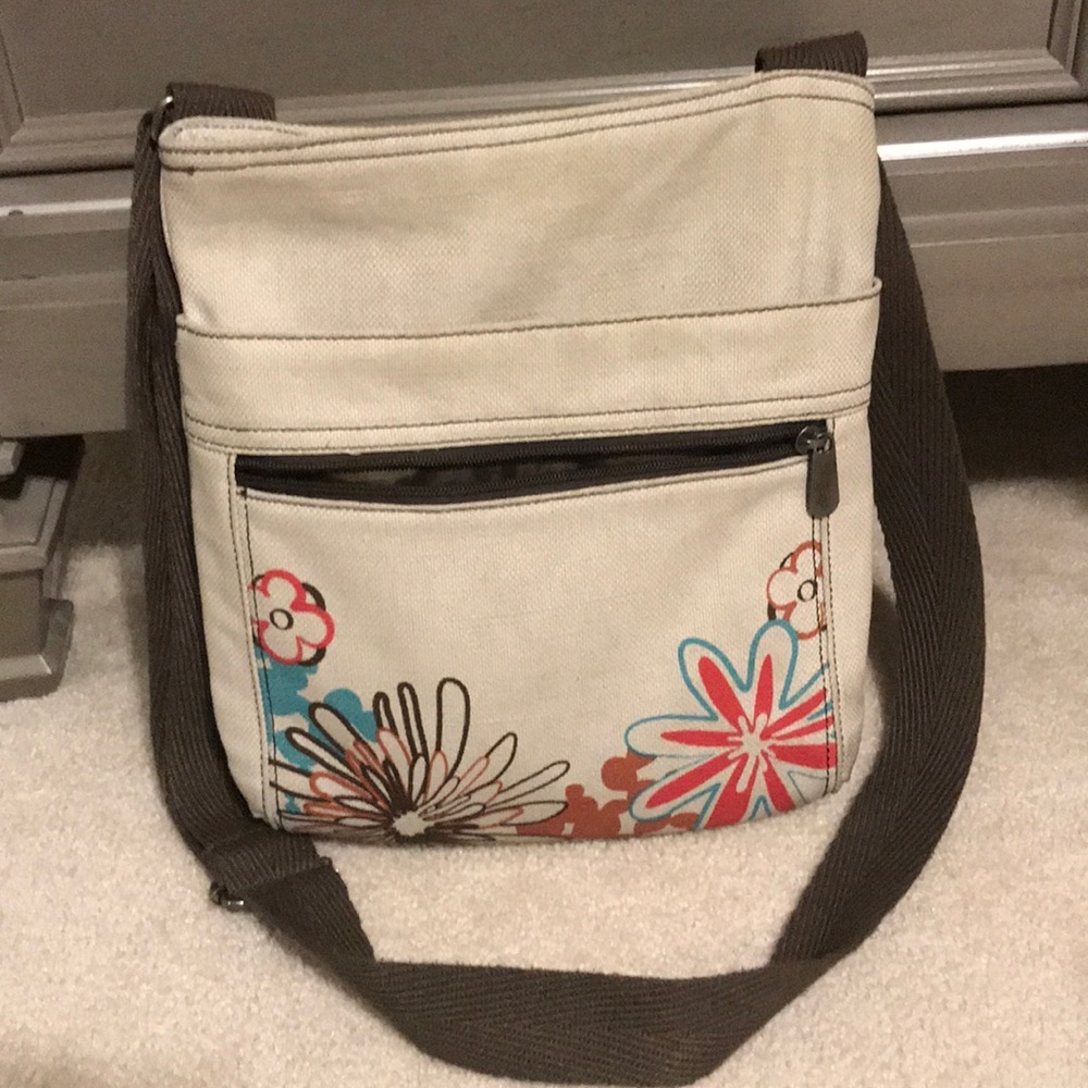 Thirty One cross body purse